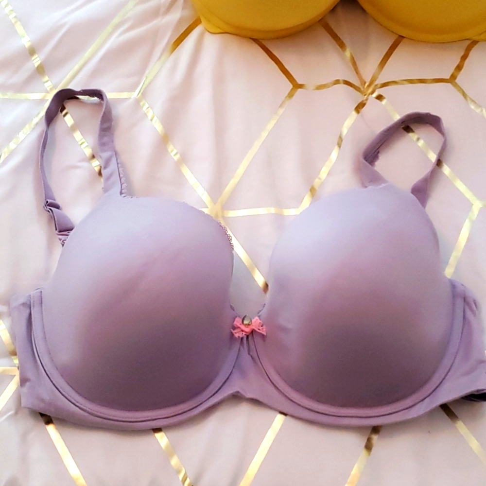 NEW Victoria's Secret brand bra. 38DDD  - NEW